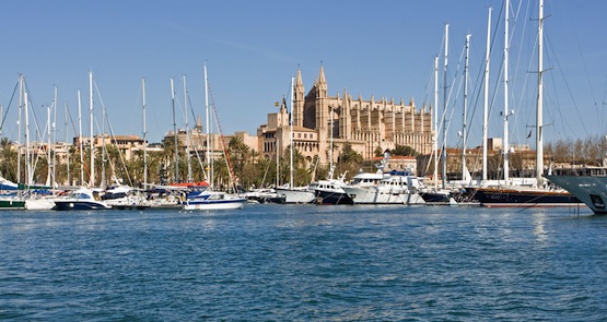 The iconic cathedral backdrop to Palmas port.