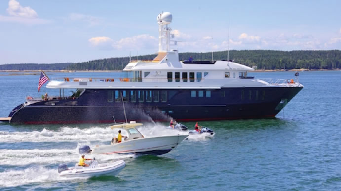 The gorgeous 5* luxury yacht  CAPRICORN  is ideal for your next charter