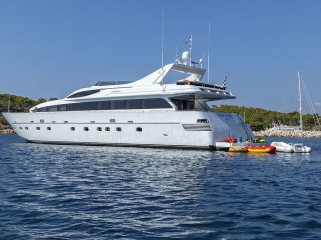The 32m Admiral is ideal for exploring the Greek waters.