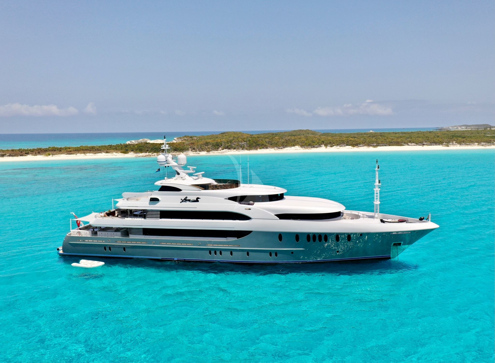 Charter Yacht SOVEREIGN - Broward 120 - 6 Cabins - New England - Bahamas - Florida